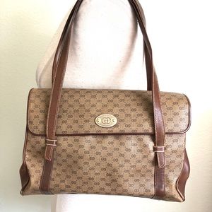 Gucci Vintage GG Supreme Shoulder Bag